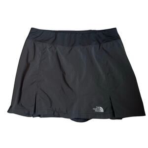 The North Face women’s skort black size small running